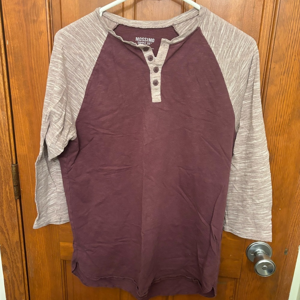 Men’s baseball tee
